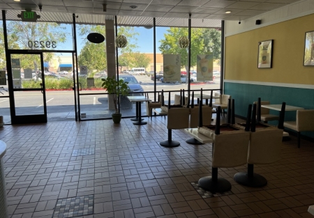 Family owned boba tea shop for sale in Fremont shopping center