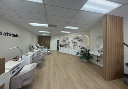 Beautiful and newly remodeled nail salon for sale in Sunnyvale