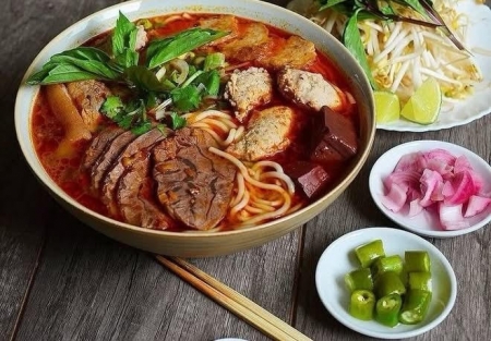 Established Vietnamese restaurant for sale in South Sacramento