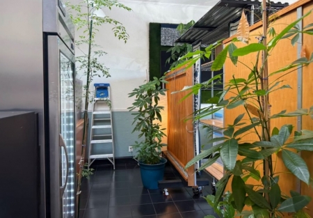 Commercial building + restaurant for sale in Downtown Richmond